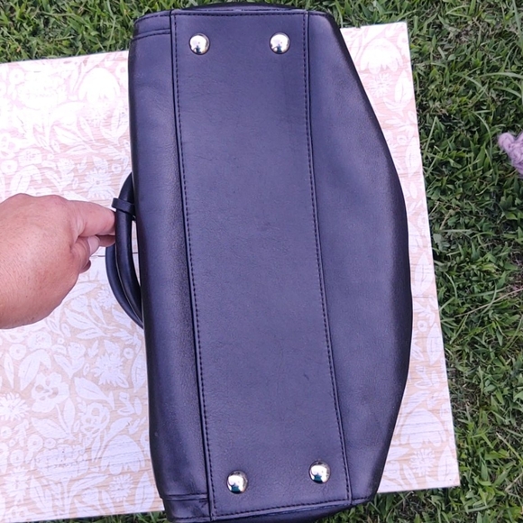 Coach Legacy Chelsea Leather Satchel Black - Picture 9 of 17